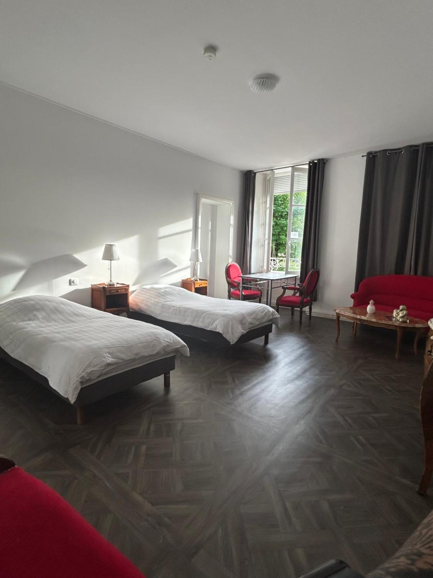 Hotel Le Napoleon Luxeuil-les-Bains Exteriér fotografie