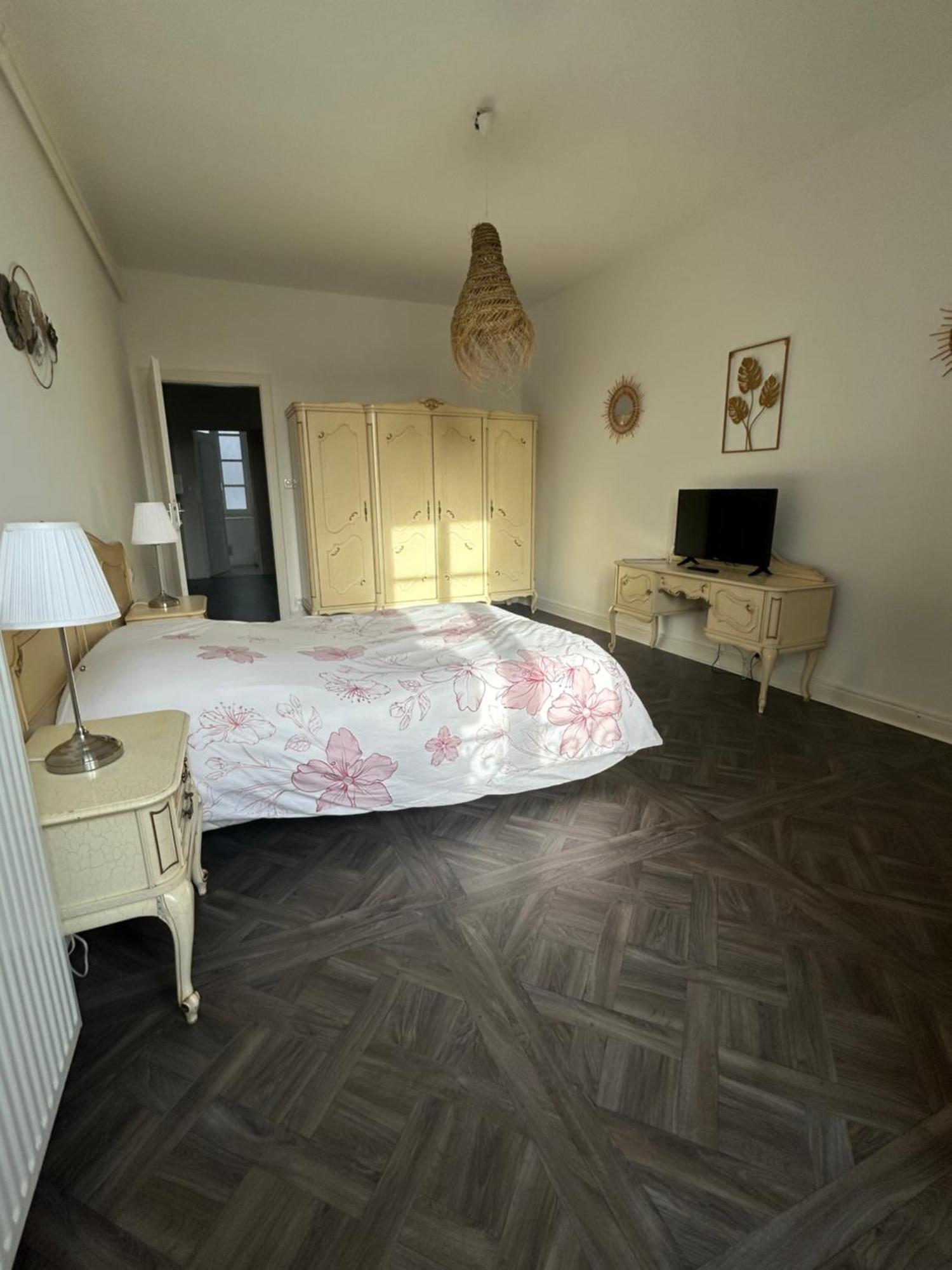 Hotel Le Napoleon Luxeuil-les-Bains Exteriér fotografie